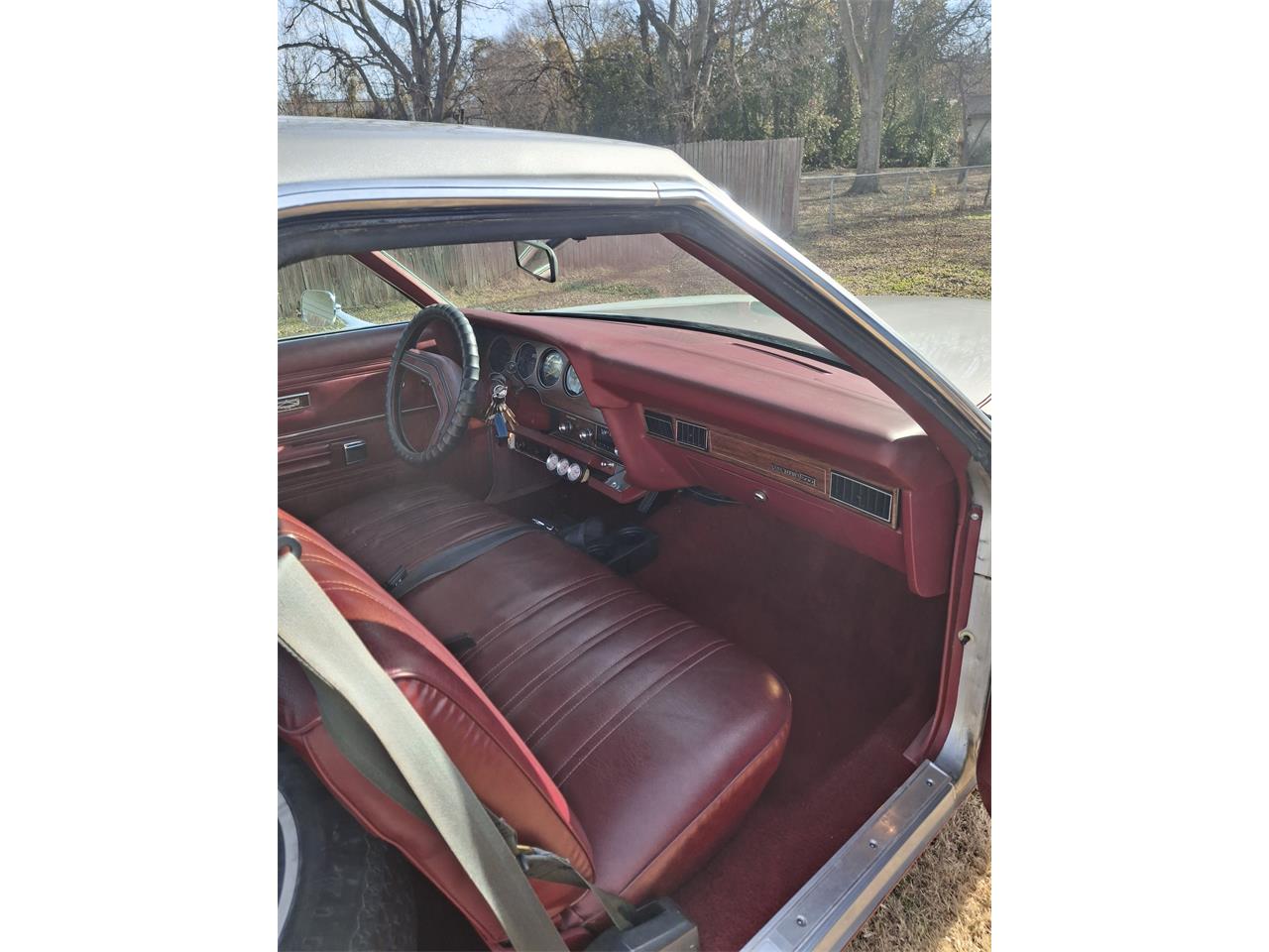 Ford-Ranchero-1979-MaroonSilver-Maroon-8