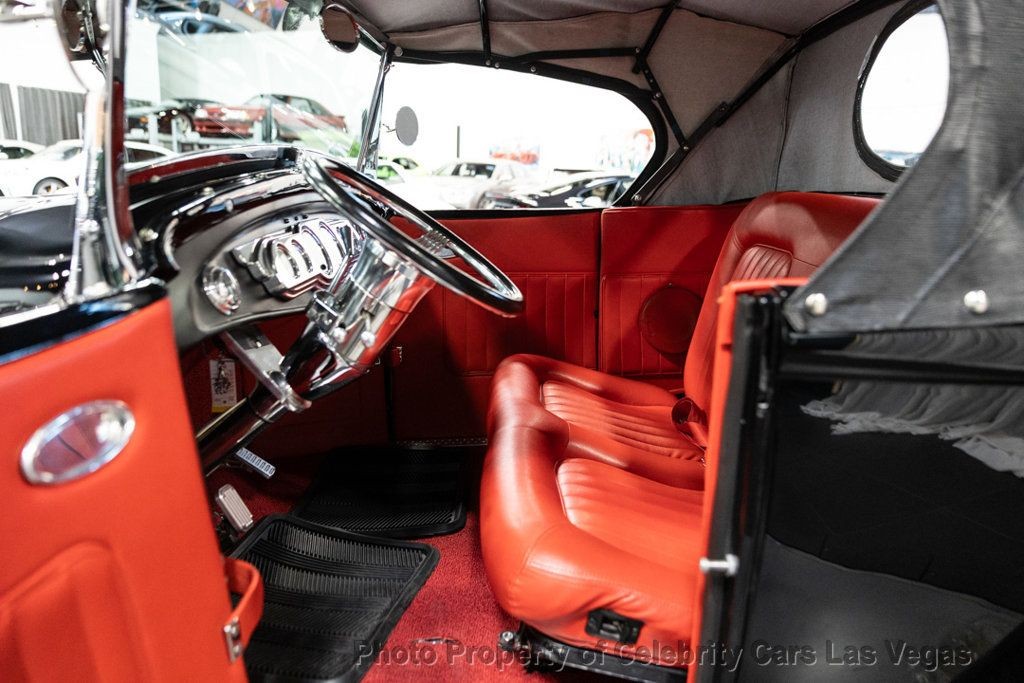 Ford-Roadster-1931-Convertible-1