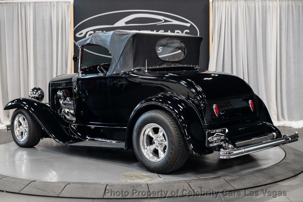 Ford-Roadster-1931-Convertible-7