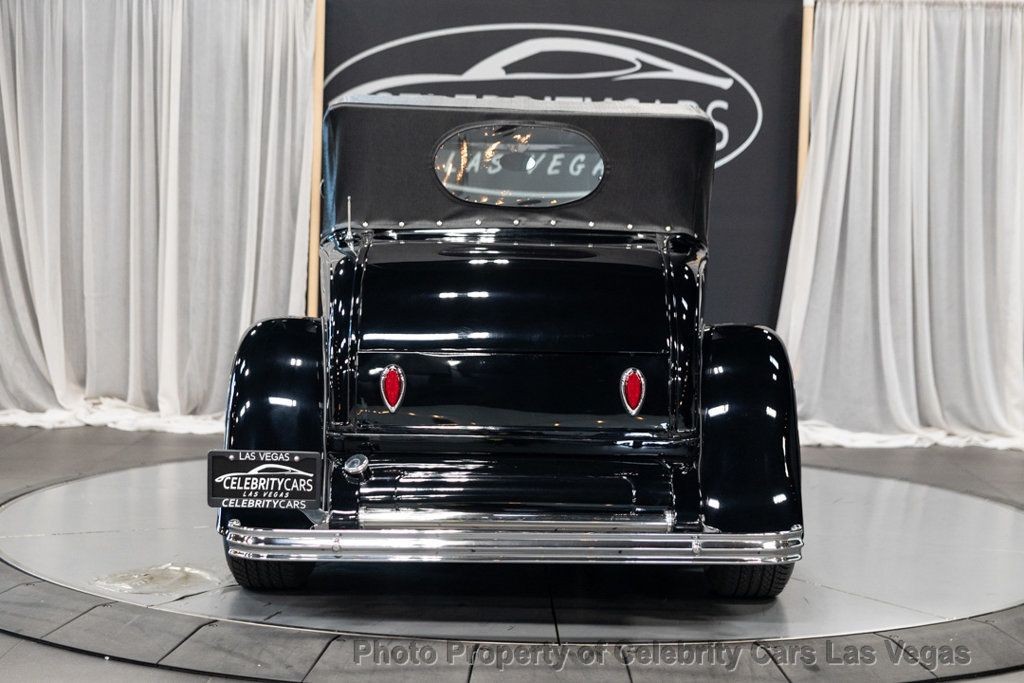 Ford-Roadster-1931-Convertible-8