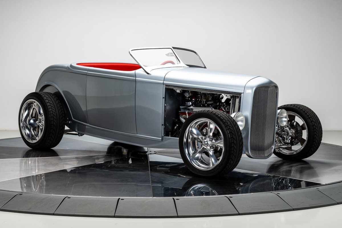 Ford-Roadster-1932-Roadster-11