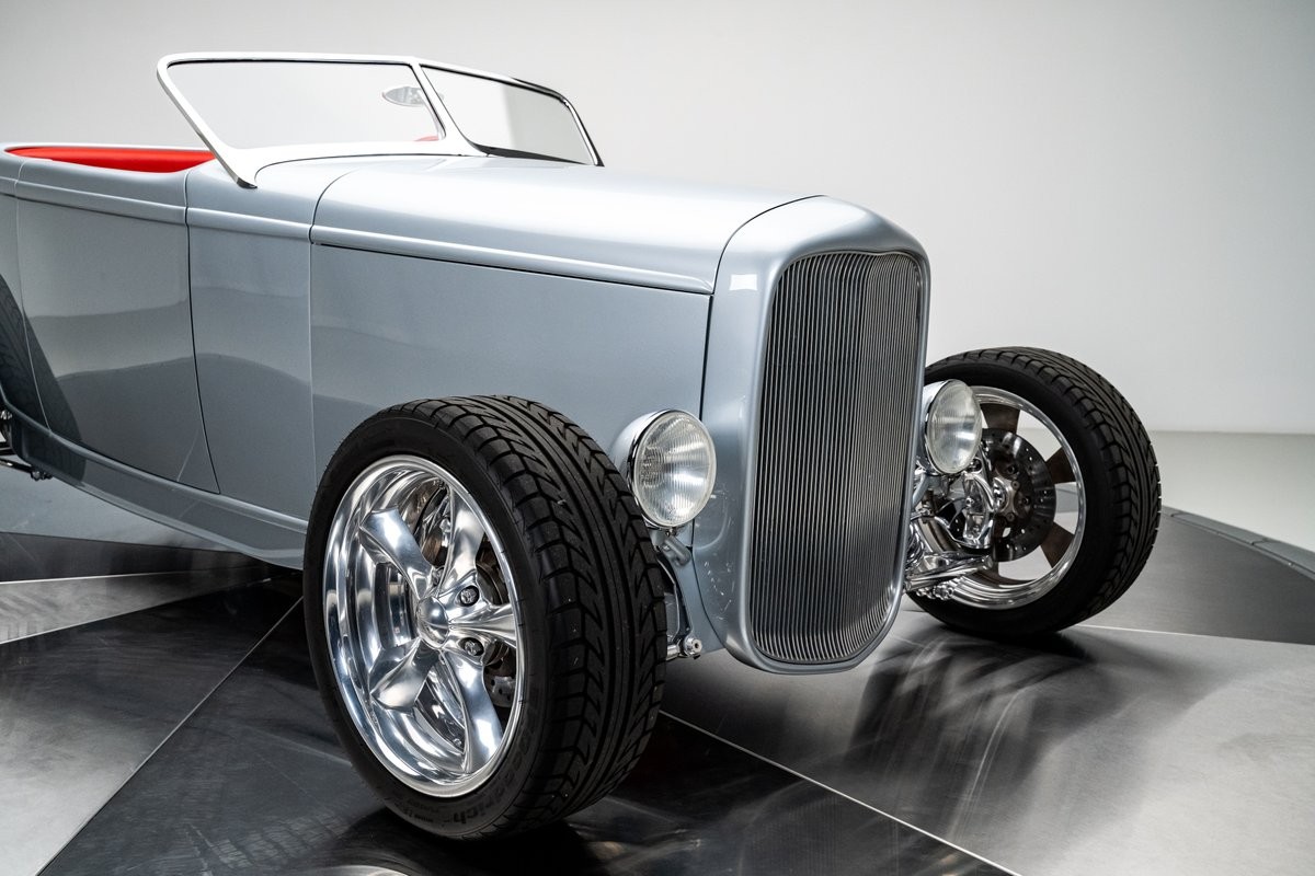 Ford-Roadster-1932-Roadster-13