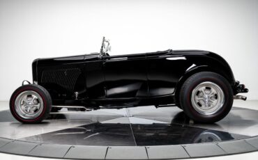 Ford-Roadster-1932-Roadster-17