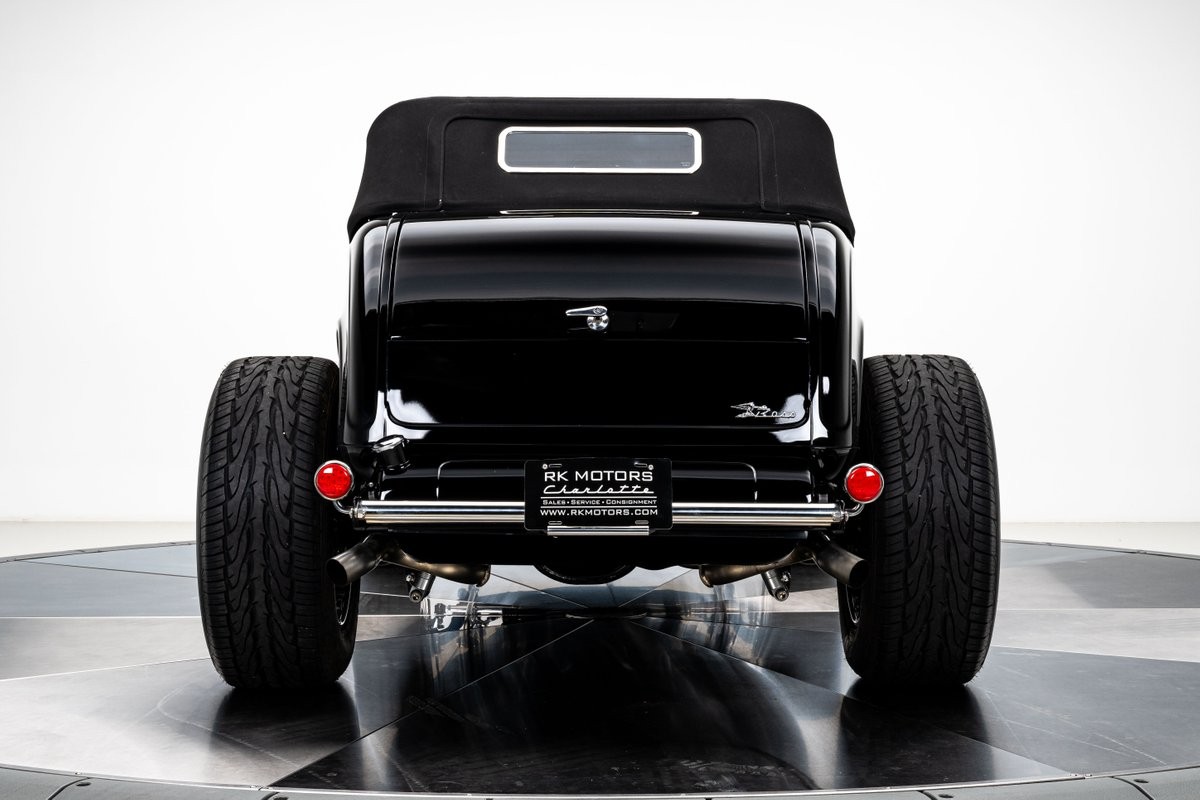 Ford-Roadster-1932-Roadster-21