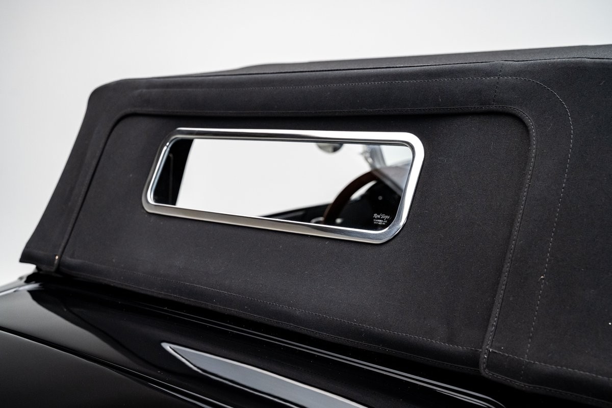 Ford-Roadster-1932-Roadster-26