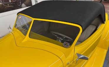 Ford-Roadster-1933-10