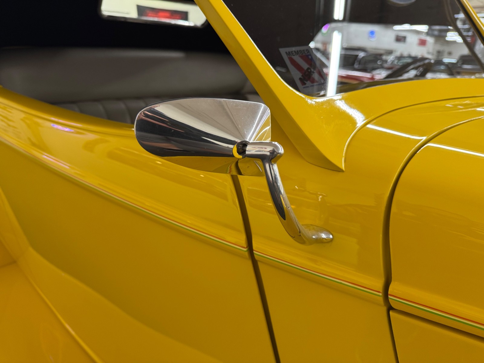 Ford-Roadster-1933-20