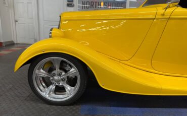 Ford-Roadster-1933-21