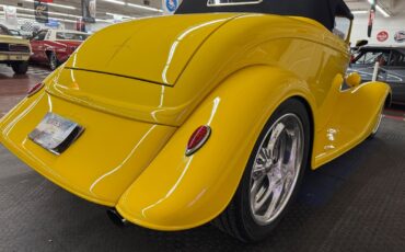 Ford-Roadster-1933-32