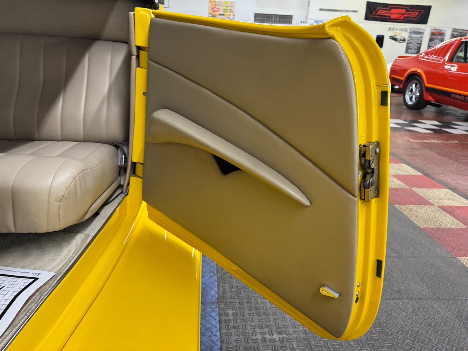 Ford-Roadster-1933-35