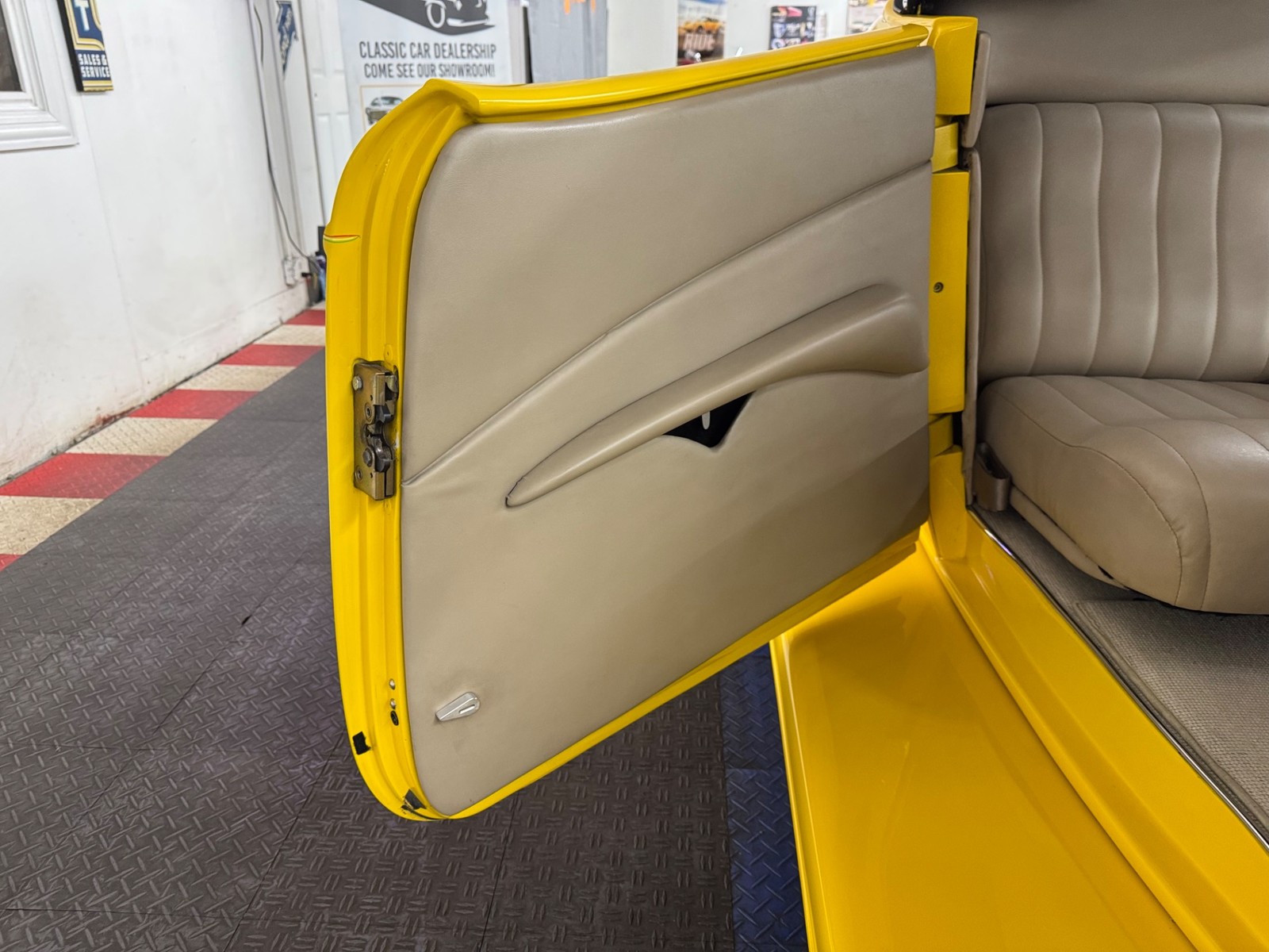 Ford-Roadster-1933-39