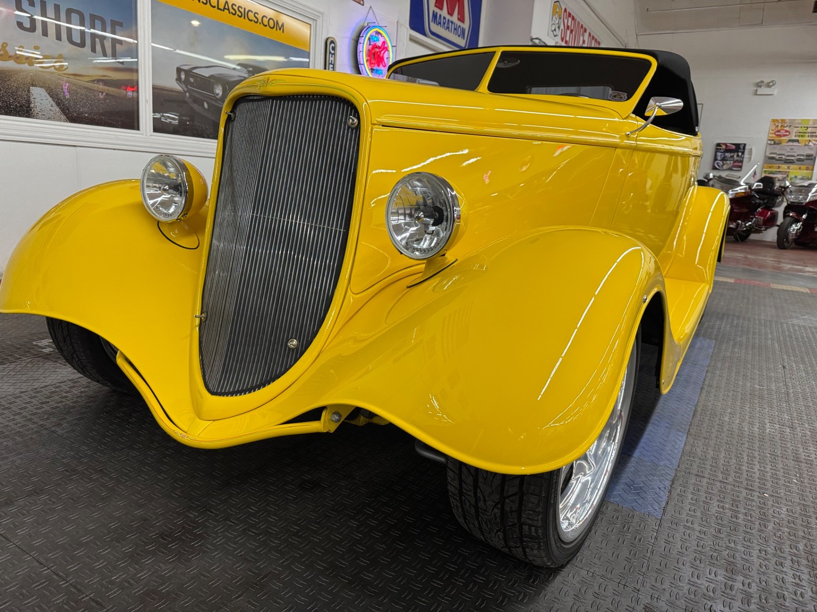 Ford-Roadster-1933-9