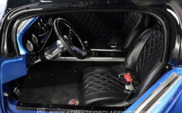 Ford-Roadster-1933-Blue-10