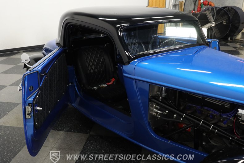 Ford-Roadster-1933-Blue-14