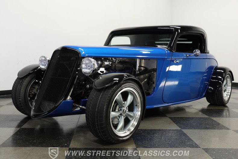 Ford-Roadster-1933-Blue-2