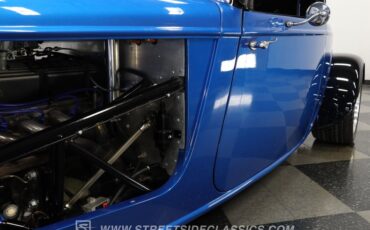 Ford-Roadster-1933-Blue-3