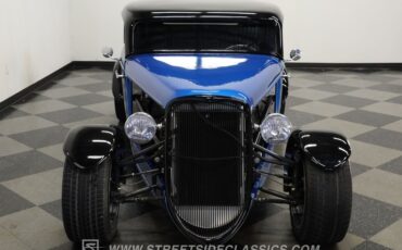 Ford-Roadster-1933-Blue-30