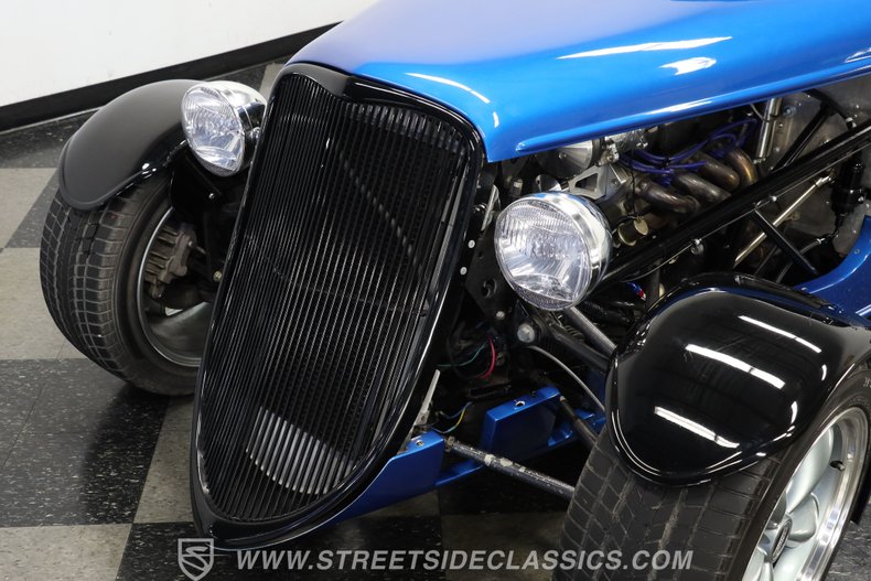 Ford-Roadster-1933-Blue-33