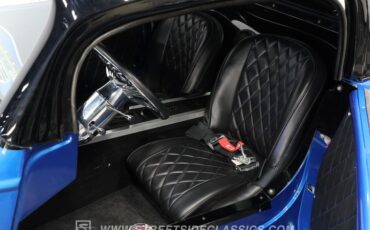 Ford-Roadster-1933-Blue-45