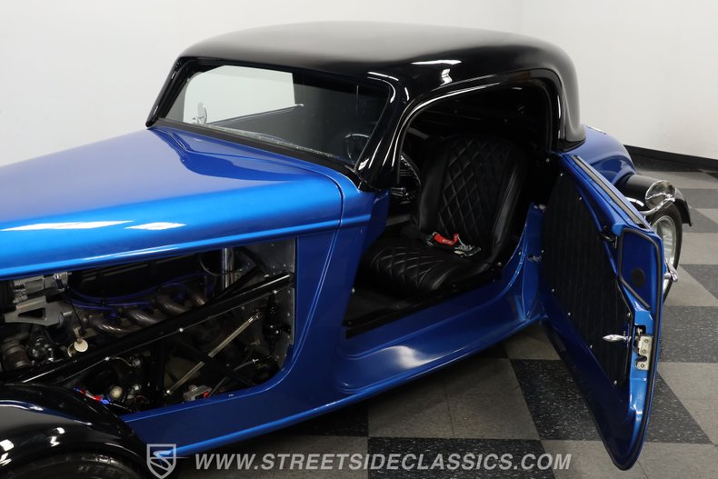 Ford-Roadster-1933-Blue-9