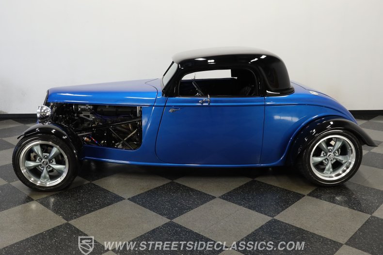 Ford-Roadster-1933-Blue