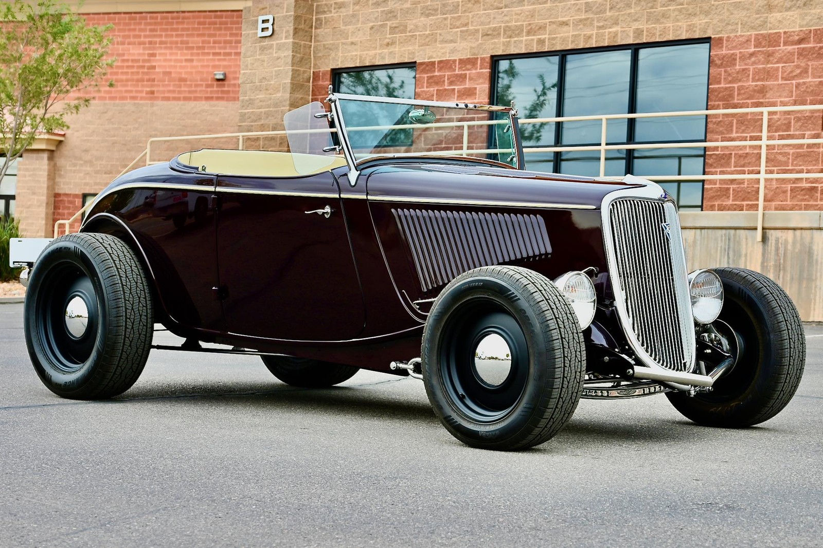 Ford-Roadster-1934-25