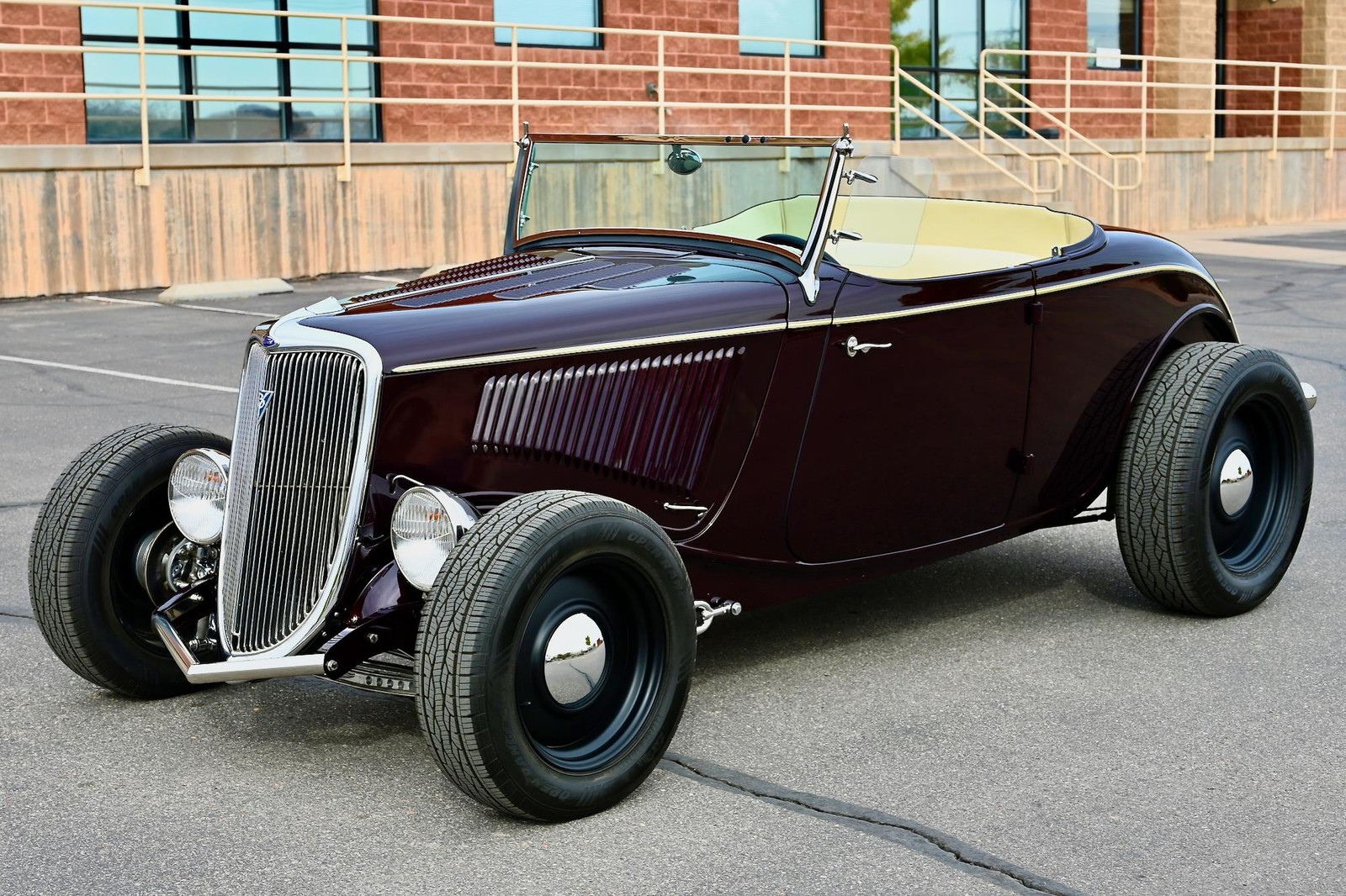 Ford-Roadster-1934-3