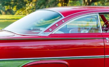 Ford-Starliner-1961-Coupe-3