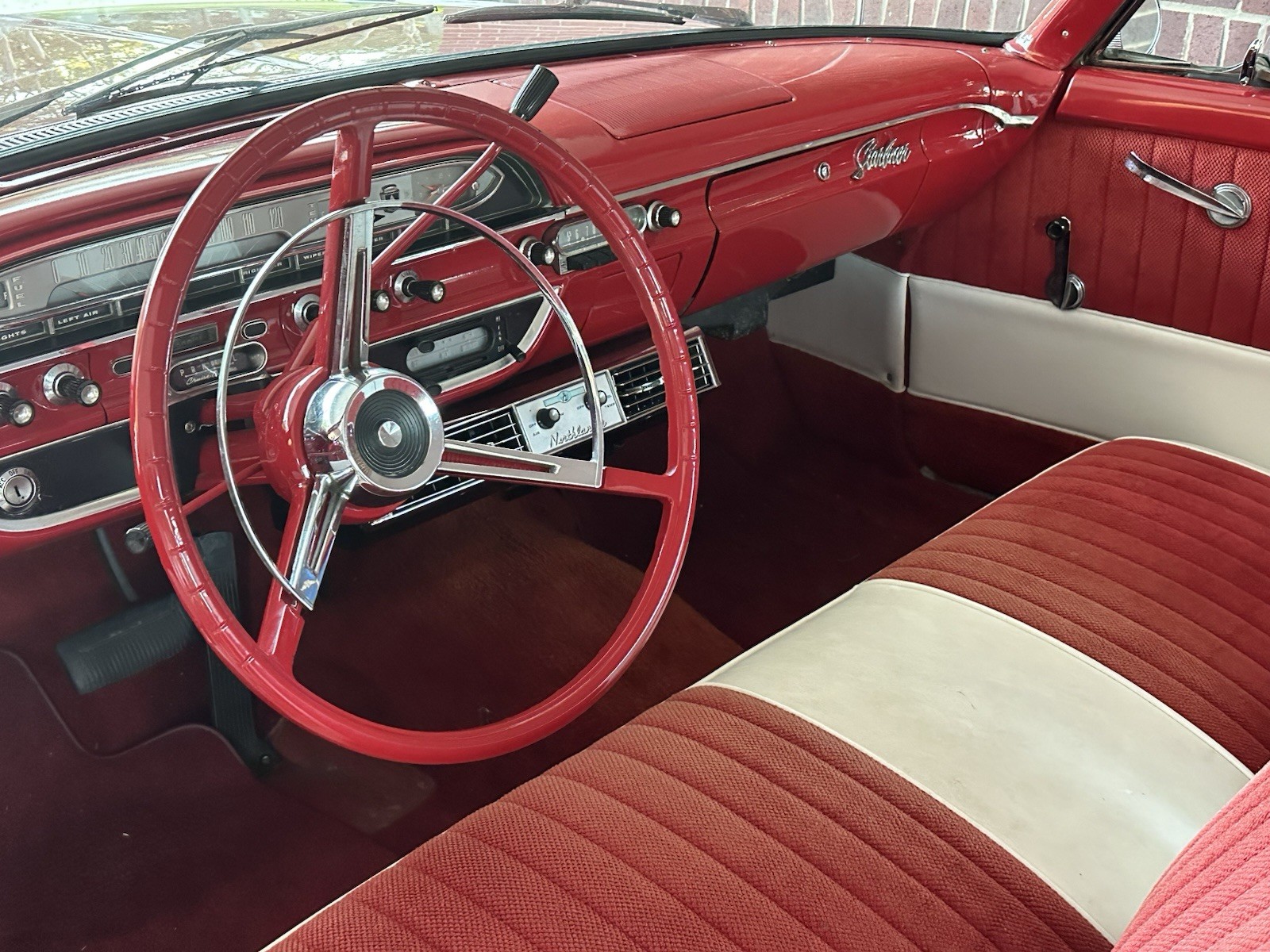 Ford-Starliner-1961-Coupe-7