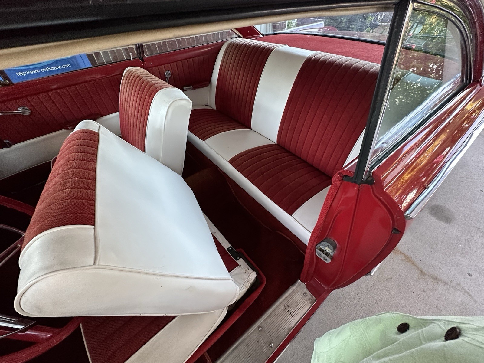 Ford-Starliner-1961-Coupe-8