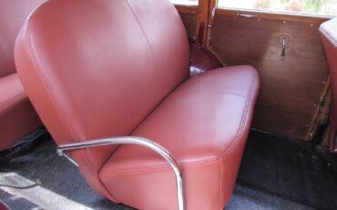 Ford-Station-Wagon-1946-Station-Wagon-11