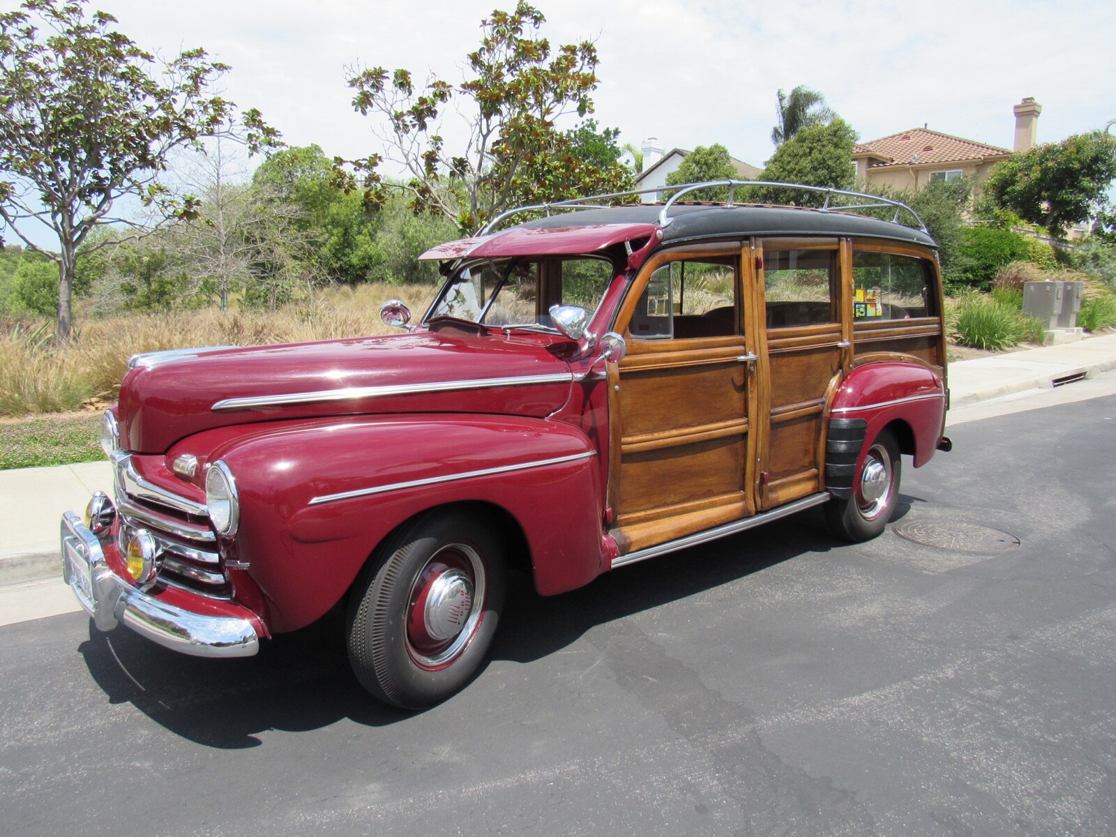 Ford-Station-Wagon-1946-Station-Wagon-23