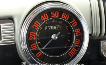 Ford-Super-Deluxe-1946-Sedan-38