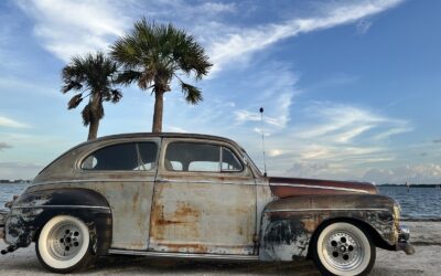 Ford Super Deluxe 1946 Sedan
