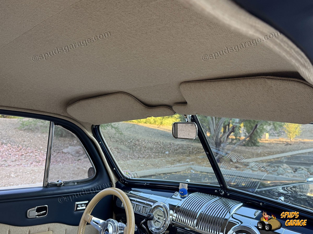 Ford-Super-Deluxe-Tudor-1948-Sedan-13