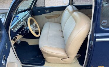 Ford-Super-Deluxe-Tudor-1948-Sedan-34