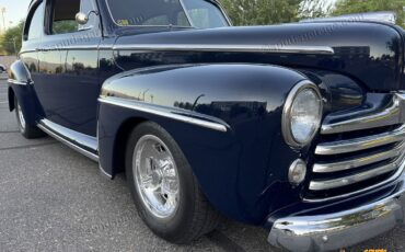 Ford-Super-Deluxe-Tudor-1948-Sedan-5