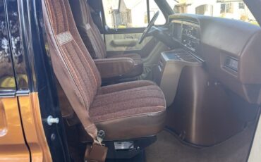 Ford-Super-Wagon-1978-Van-11