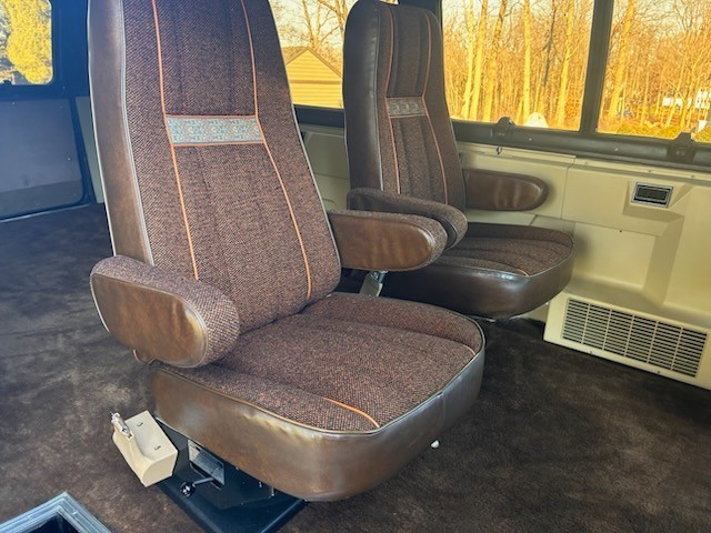 Ford-Super-Wagon-1978-Van-15