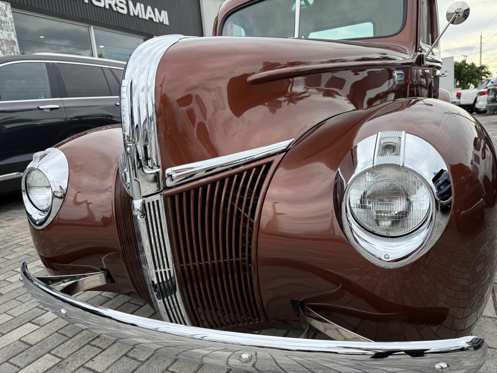 Ford-TRUCK-1941-3