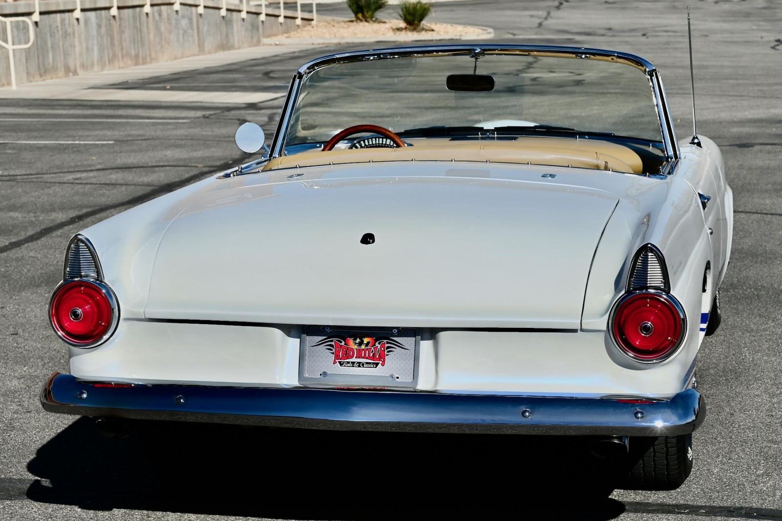 Ford-Thunderbird-1955-11