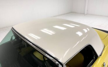 Ford-Thunderbird-1955-Goldenrod-Yellow-Black-21