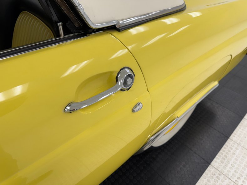 Ford-Thunderbird-1955-Goldenrod-Yellow-Black-23
