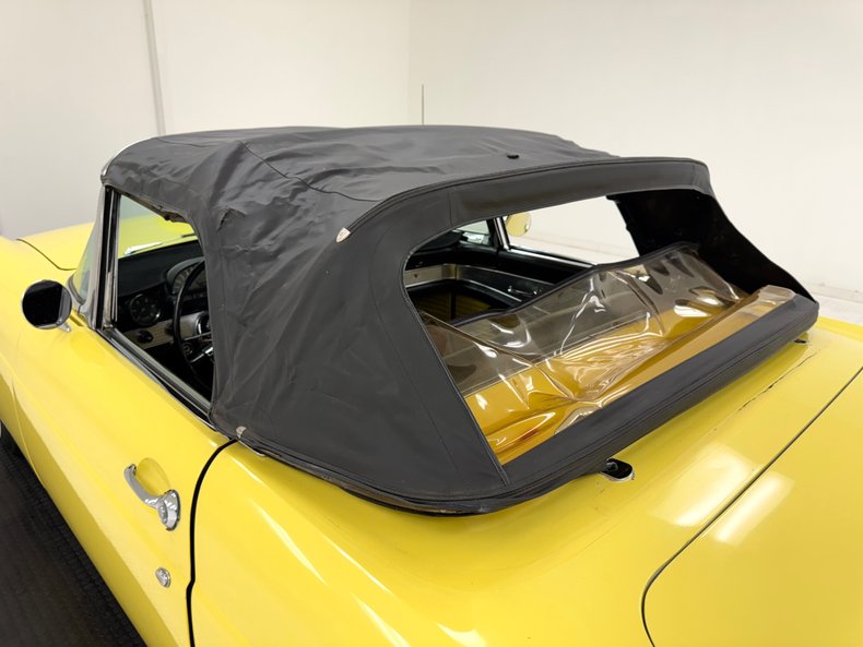 Ford-Thunderbird-1955-Goldenrod-Yellow-Black-25