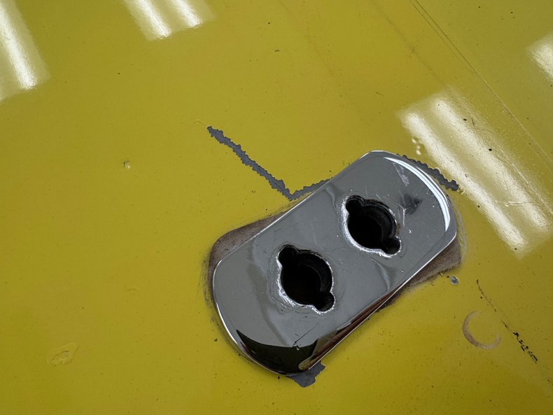 Ford-Thunderbird-1955-Goldenrod-Yellow-Black-39