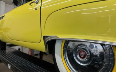 Ford-Thunderbird-1955-Goldenrod-Yellow-Black-44