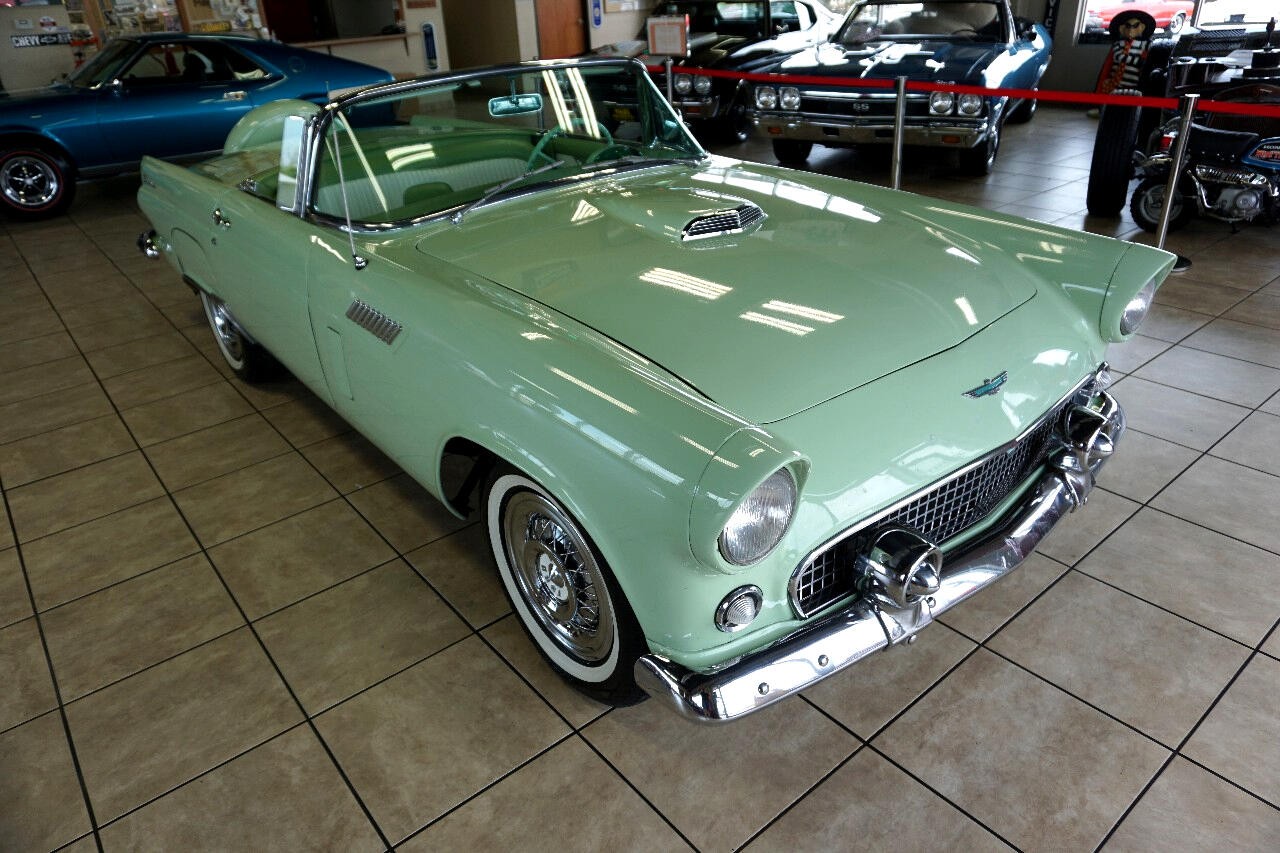 Ford-Thunderbird-1956-Classic-Car-11