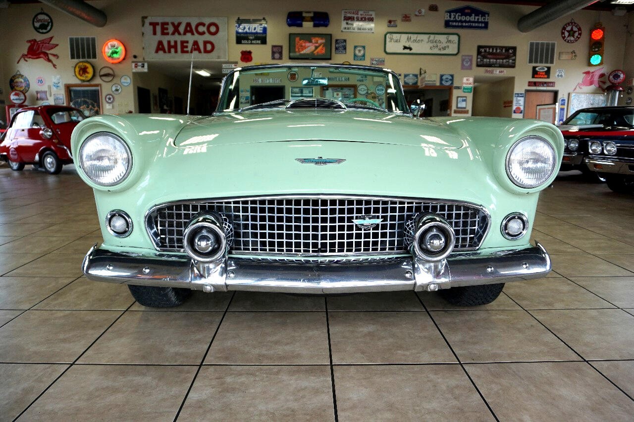 Ford-Thunderbird-1956-Classic-Car-12