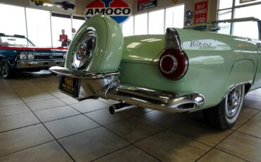 Ford-Thunderbird-1956-Classic-Car-18