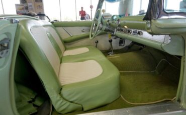 Ford-Thunderbird-1956-Classic-Car-22